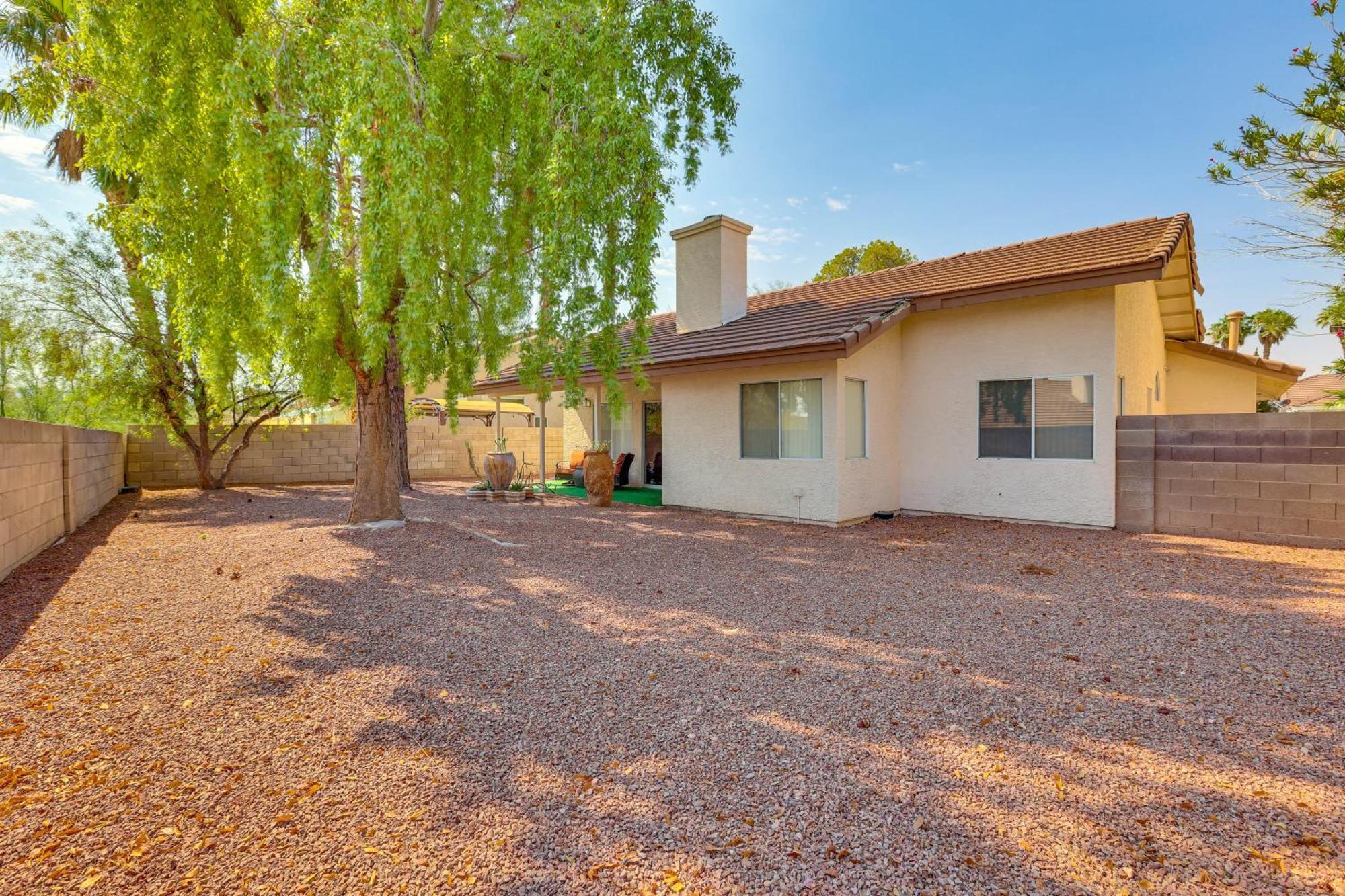 Furnished Patio, Fenced Yard In Green Valley